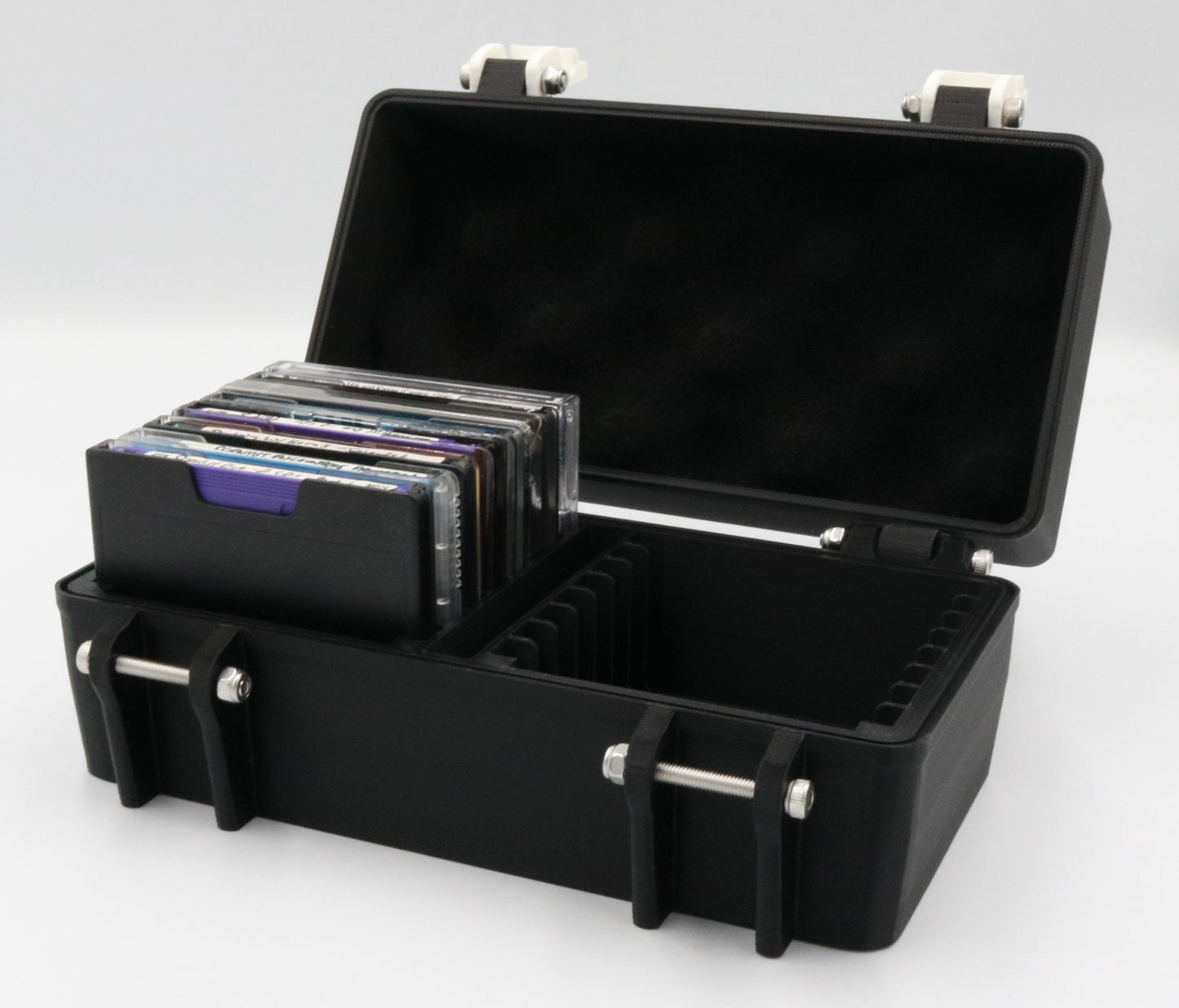 MiniDisc Compatible Rugged Protective Carrying Case - Holds 16 Mini Discs