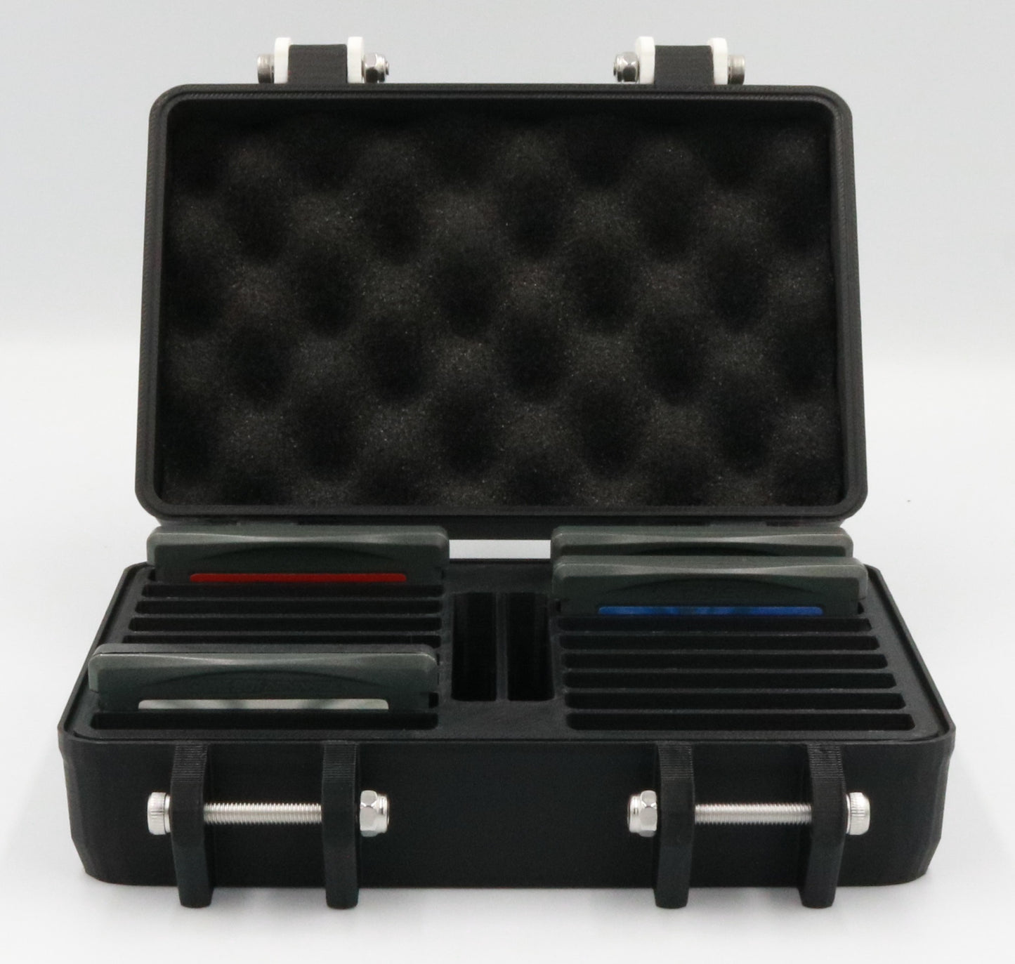 Nintendo Game Boy Advance Compatible Rugged Protective Carrying Case - Holds 20 Games