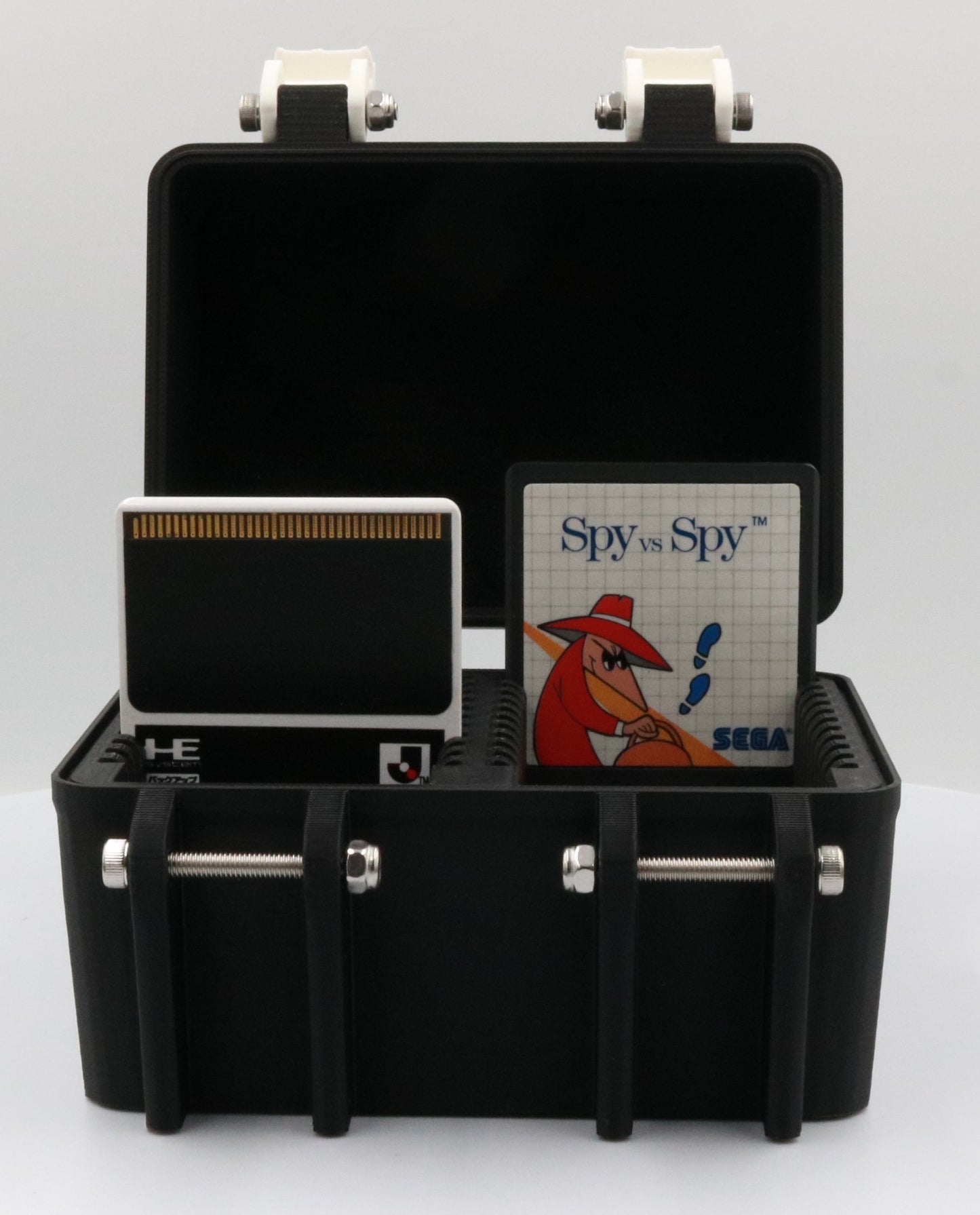 HuCard & Sega Master Card Compatible Memory Card Rugged Protective Carrying Case