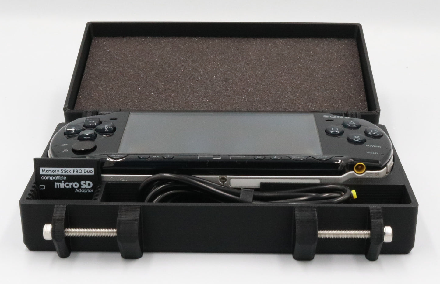 Protective Carrying Case for PSP 2000 & 3000 (Holds 7 Games)
